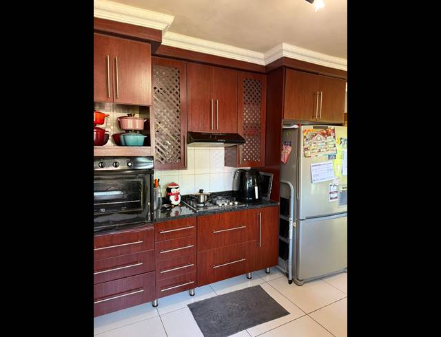 3 BEDROOM GATED ESTATE FOR SALE IN MELODIE